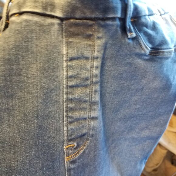 Good American Jeans Power Stretch Pull-On Skinny Denim Women's 5 GLV478T - Picture 8 of 10